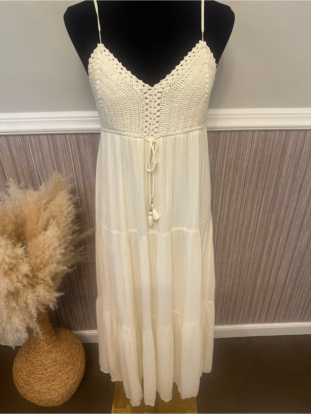 American Eagle Ivory Crochet Bodice Tiered Maxi Dress Lined Cottagecore Small - Picture 2 of 16